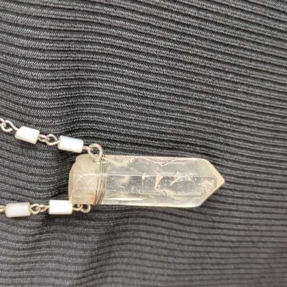 Bohemian Quartz Pendant Long Necklace - Picture 8 of 10
